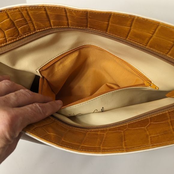 Vintage Cream Leather Shoulder Crossbody Bag Croc Print Trim Susan Gail - Picture 14 of 14